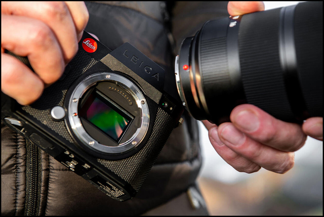 Leica SL2-S in hands