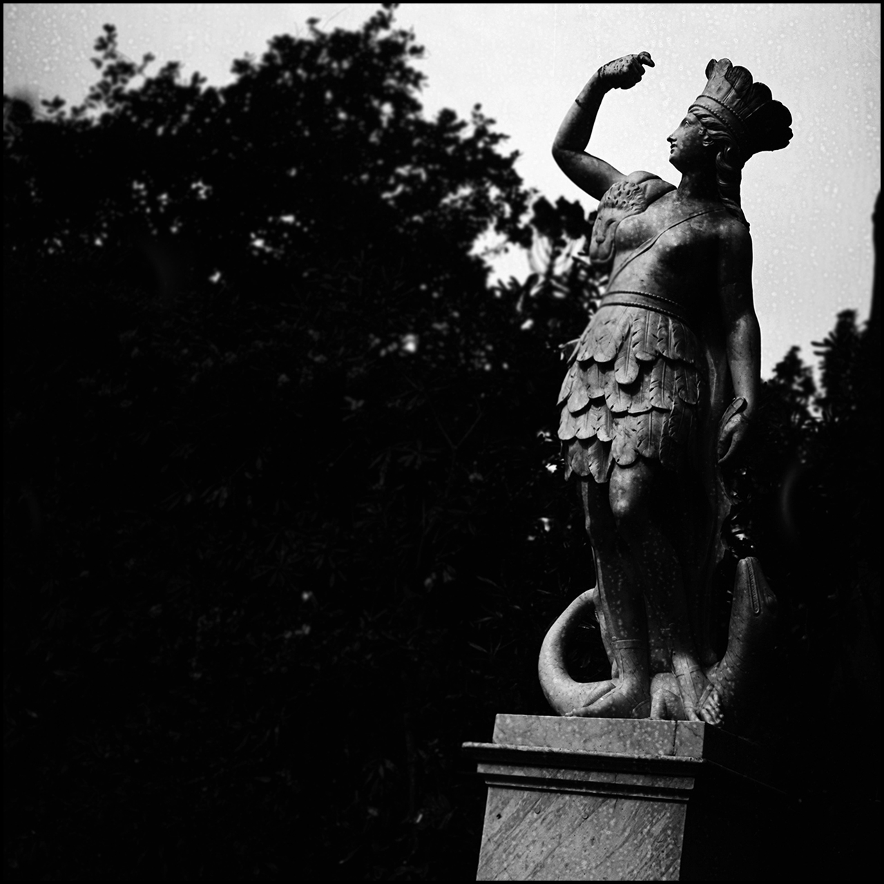 Film Washi "E" Estatua